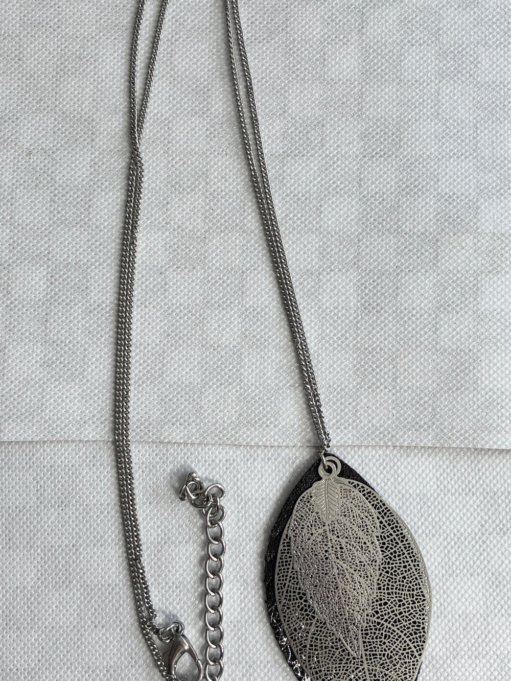 Intricate Silver-Tone 2 Filigree Silver-Tone & 1 Black Leather Leaf Necklace